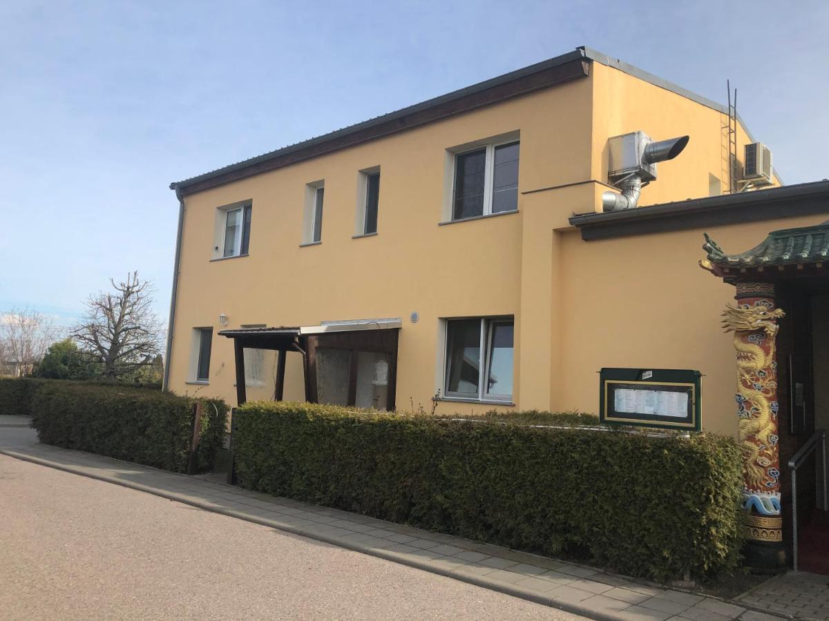 Asiatisches Landhaus Braunsbedra Exteriér fotografie